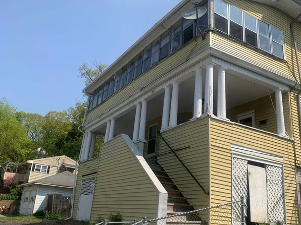 24 Holland Rd., 24 Holland Rd #1, Worcester, MA 01603