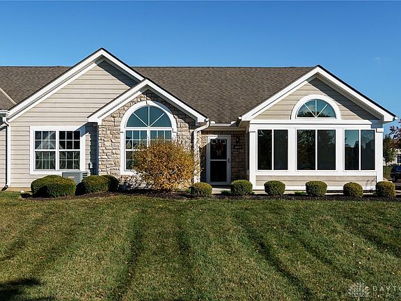 4th image of 4693 Cobblestone Dr