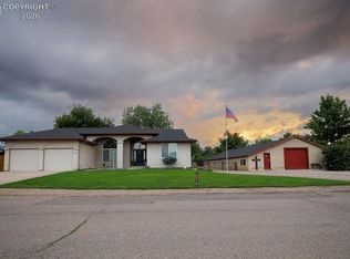 1411 Chestnut St, Canon City, CO 81212