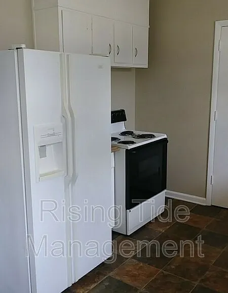 2817 Wesley Ave SW — Photo 5