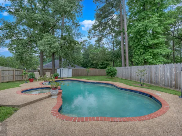9402 Ashmont St, Shreveport, LA 71129