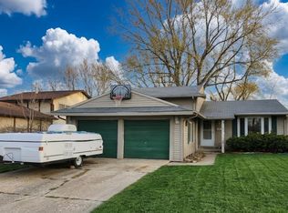 536 Irving Pl, University Park, IL