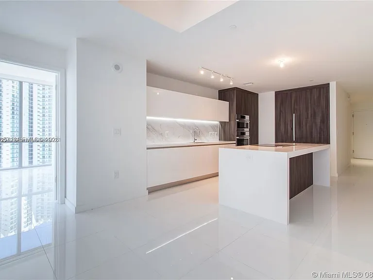 851 NE 1st Ave #3601 — Photo 3