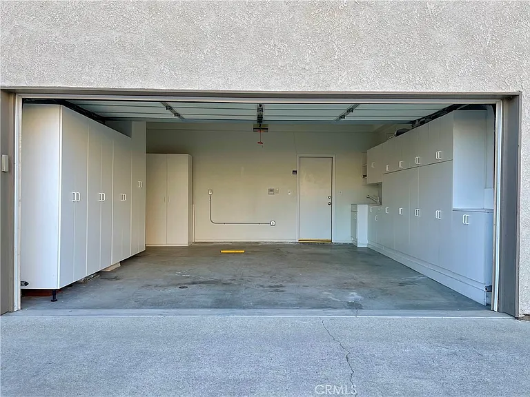 312 14th St — Photo 24
