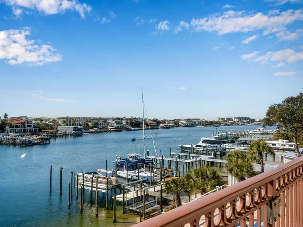 724 Harbor Blvd Unit 201, Destin, FL 32541