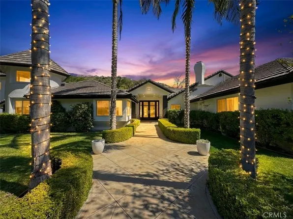 10372 Crawford Canyon Rd, Santa Ana, CA 92705