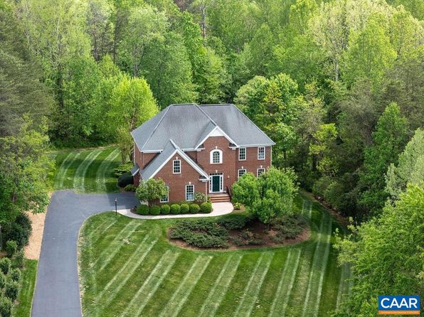 5861 Rockfish Gap Tpke, Crozet, VA 22932