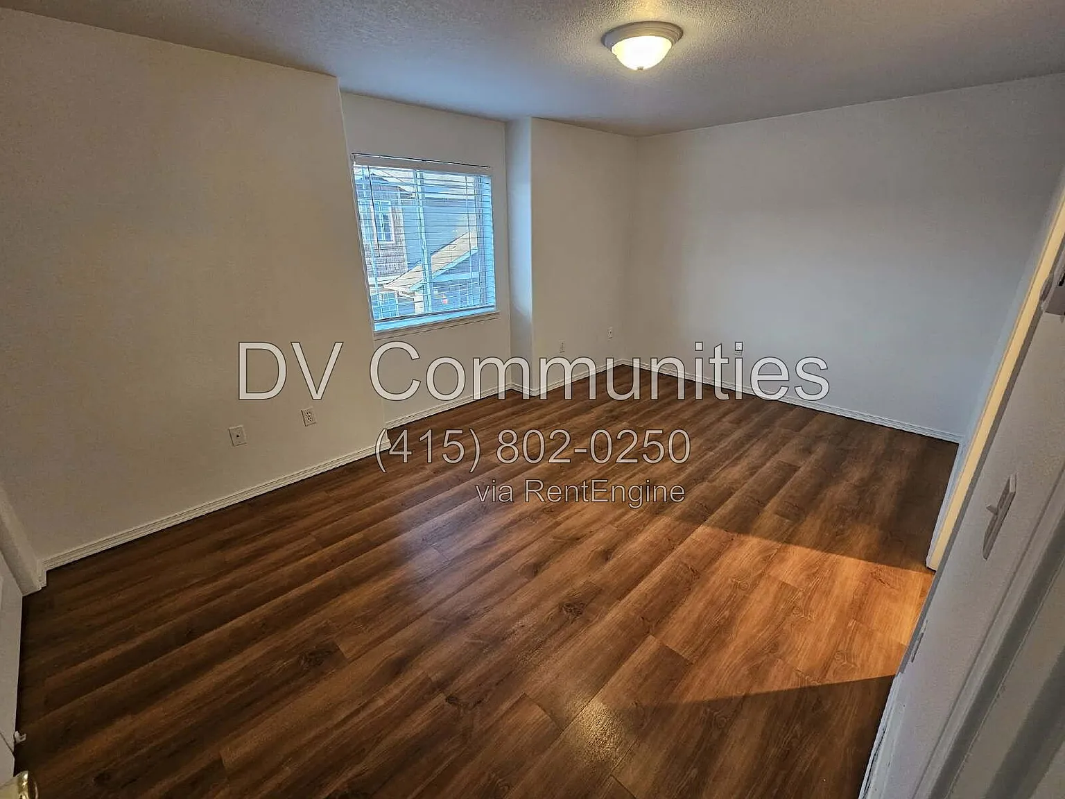 2 bed, 2.5 bath, 1091 sqft, $1,795 — Photo 2