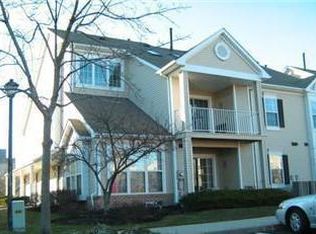 3801 Saxony Dr, Mount Laurel, NJ 08054