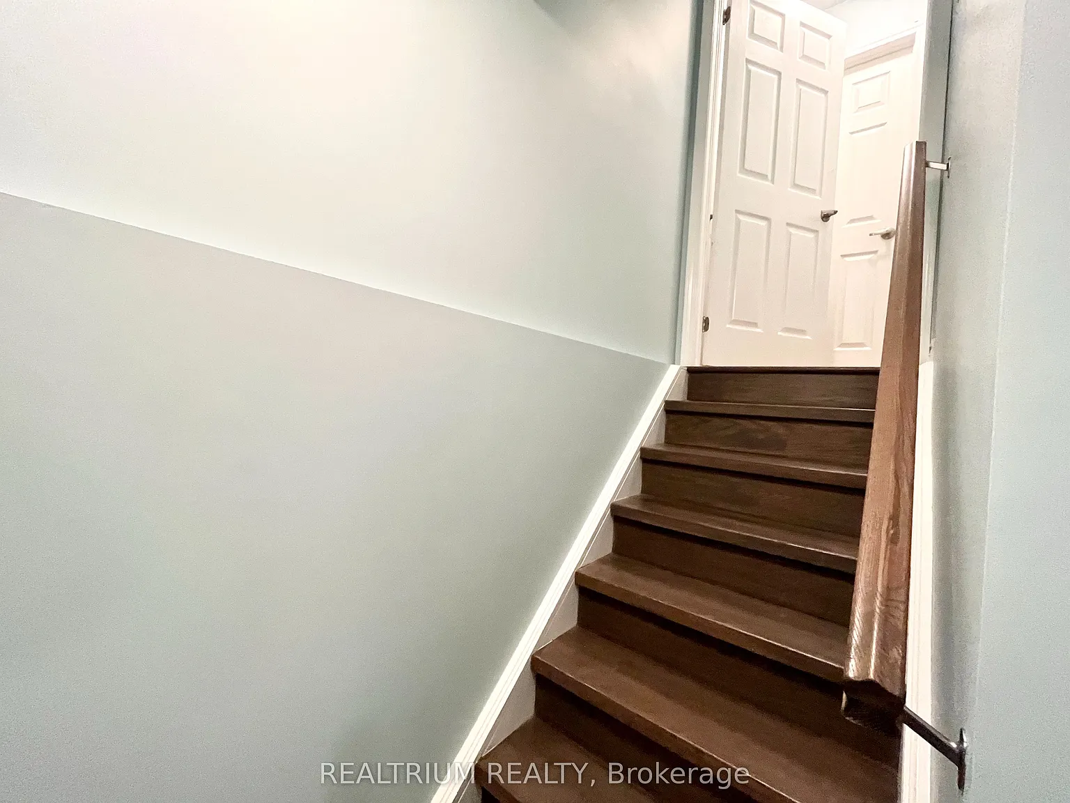 2 bed, $1,700 — Photo 3