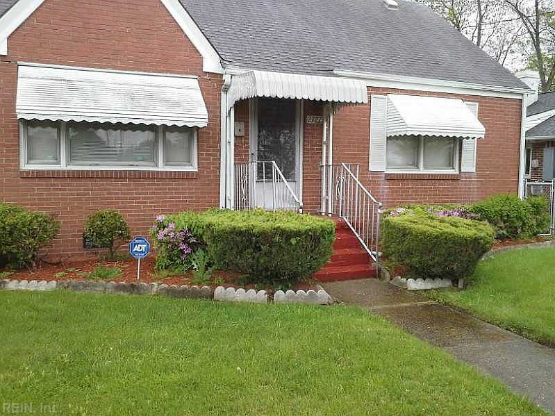 1st image of 2727 Hollister Ave
