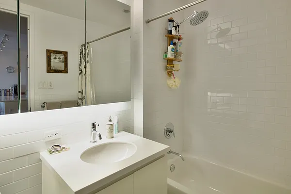 Rented by Corcoran | media 16