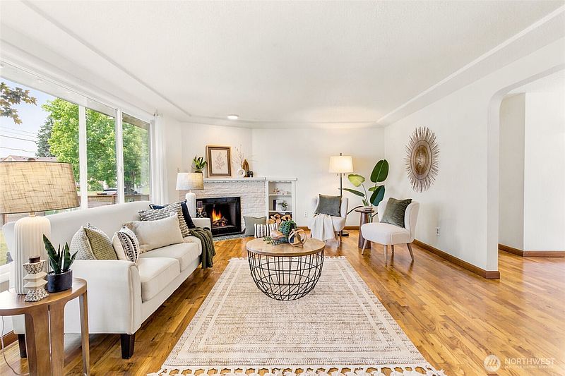 3rd image of 8423 E D Street