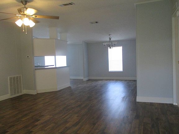 2nd image of 14216 De Luna St #4125