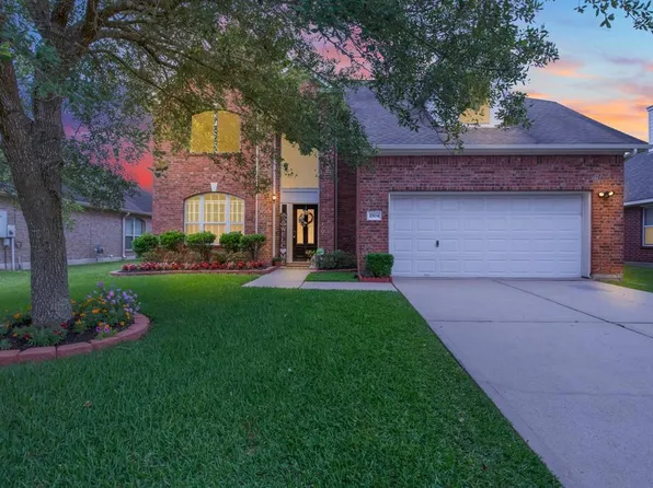 2504 Sunfire Ln, Pearland, TX 77584
