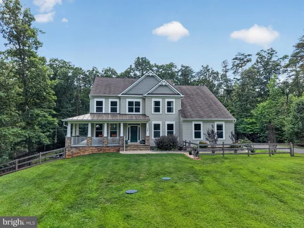 526 Fair Havens Ln, Fredericksburg, VA 22406