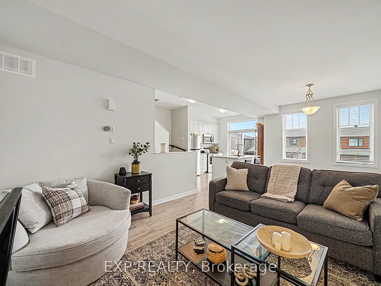 108 Teelin Cir — Photo 9