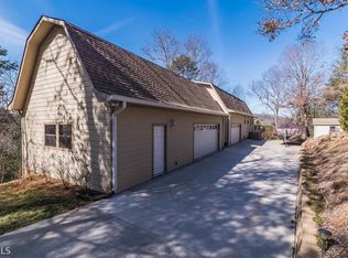 12 Stewart Ave, Blairsville, GA 30512