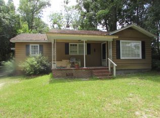 307 W Oneida St, Waycross, GA 31501