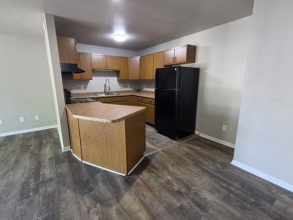 2nd image of 835 Wisconsin St #2D