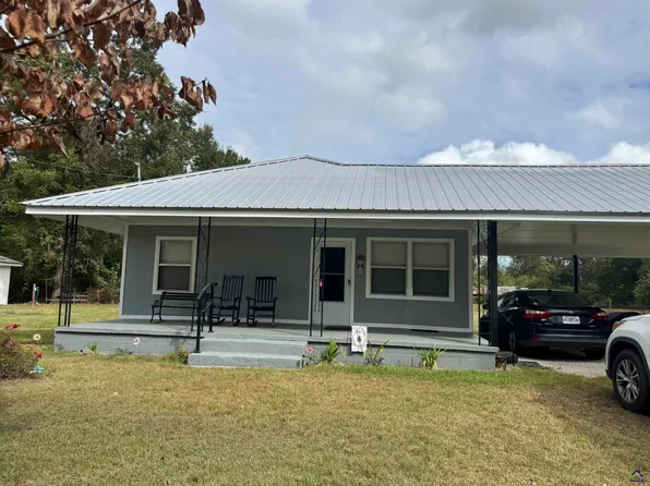 113 Mocassin Slide Rd, Pitts, GA 31072