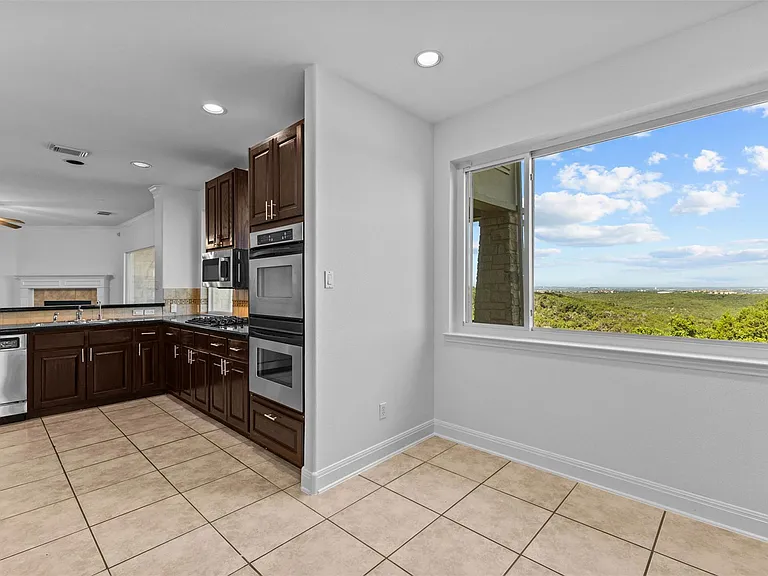 5724 Brittlyns Ct — Photo 16