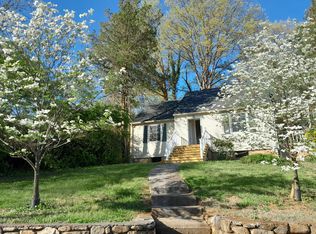 1823 Brandon Ave SW, Roanoke, VA 24015