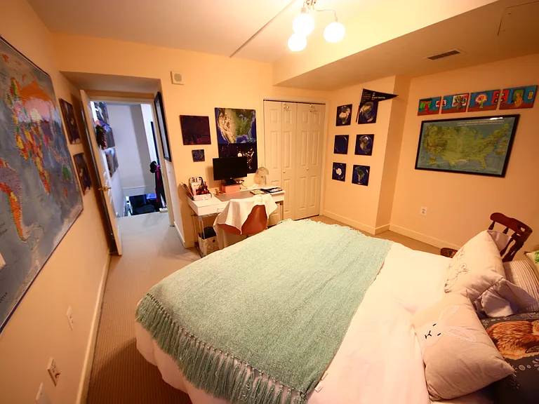 631 D St NW #243 — Photo 7