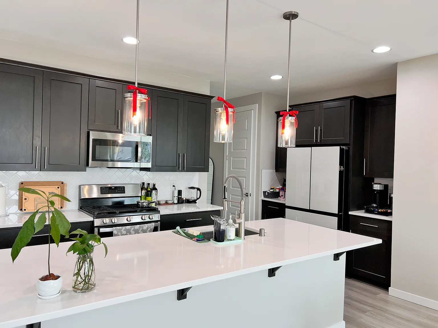 3 bed, 2.5 bath, 2010 sqft, $3,100 — Photo 4