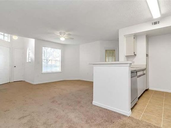 2nd image of 413 Fountainhead Cir Unit 128