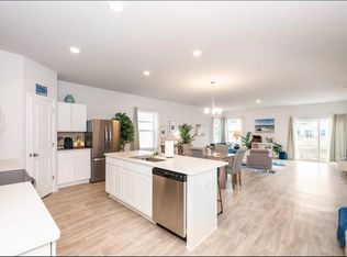 4933 Abbington Oaks Way SE, Southport, NC 28461