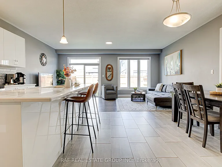 127 Ian Ormston Dr — Photo 18