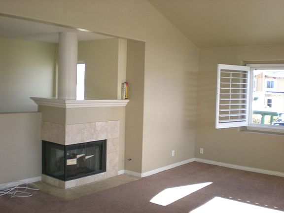 5th image of 1529 Artesia Blvd Unit A