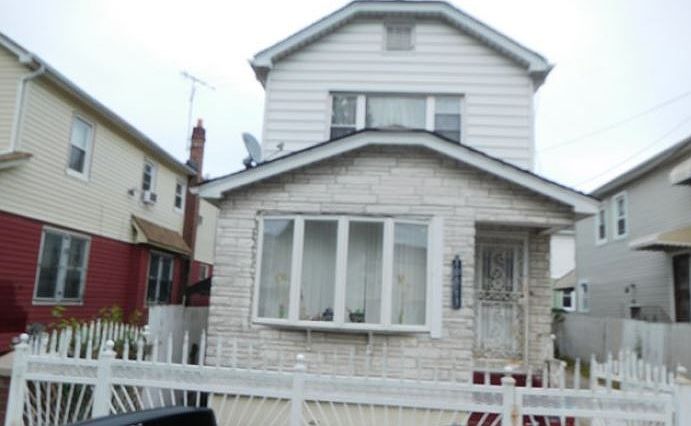 1st image of 10813 220th St