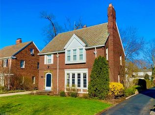 3687 Townley Rd, Shaker Heights, OH 44122