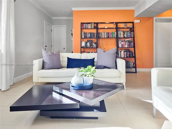 8401 SW 107th Ave APT 176E, Miami, FL 33173