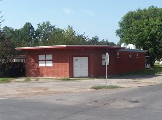701 E 6th St, Sweeny, TX 77480