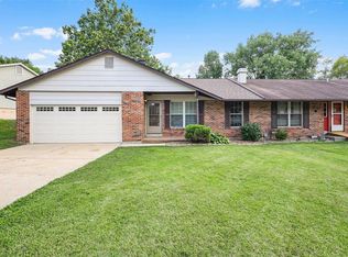 38 Telluride Dr, Saint Peters, MO 63376