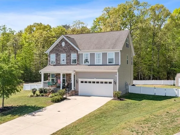 6475 Wysteria Ln, Gloucester, VA 23061