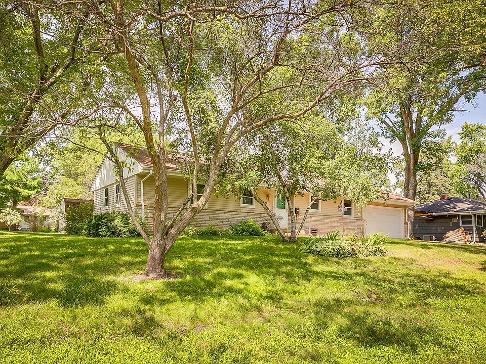 1st image of 4832 Diane Dr