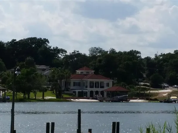 2000 Blk E Cervantes St, Pensacola, FL 32501