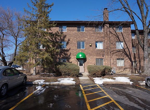 2nd image of 2544 Waterbury Dr APT 1501