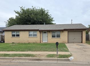 1921 74th St, Lubbock, TX 79423