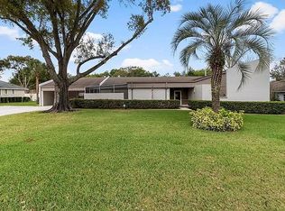 912 Foxhall, Lakeland, FL 33813