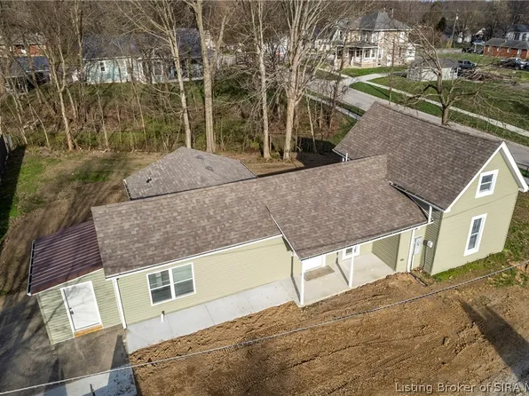 1313 Water Street, Charlestown, IN 47111