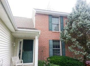 2926 Hunters Pl, Kalamazoo, MI 49048