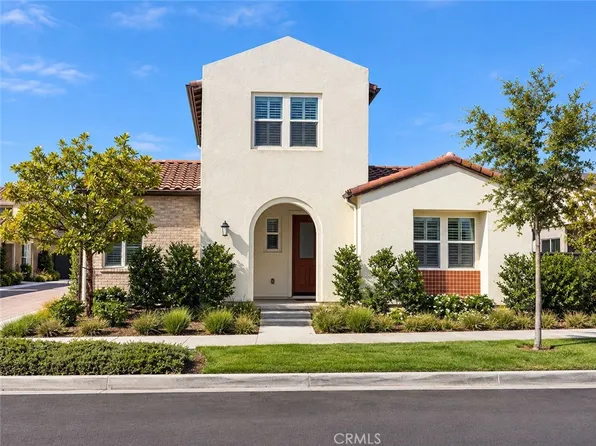 472 Sunrise Rd, Mission Viejo, CA 92694