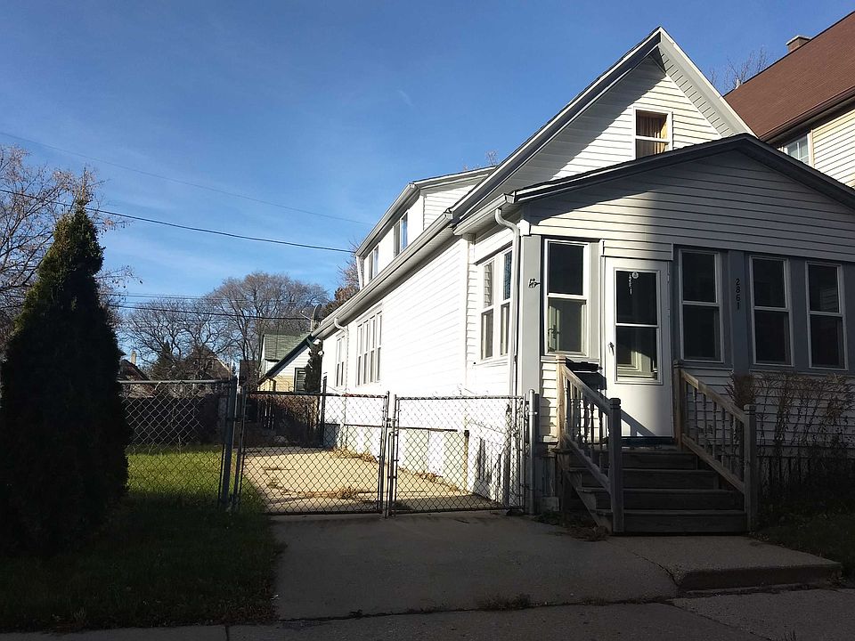 2nd image of 2861 N 15th Ln