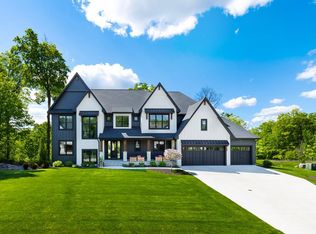 6480 Hawks Pointe Ln, Excelsior, MN 55331