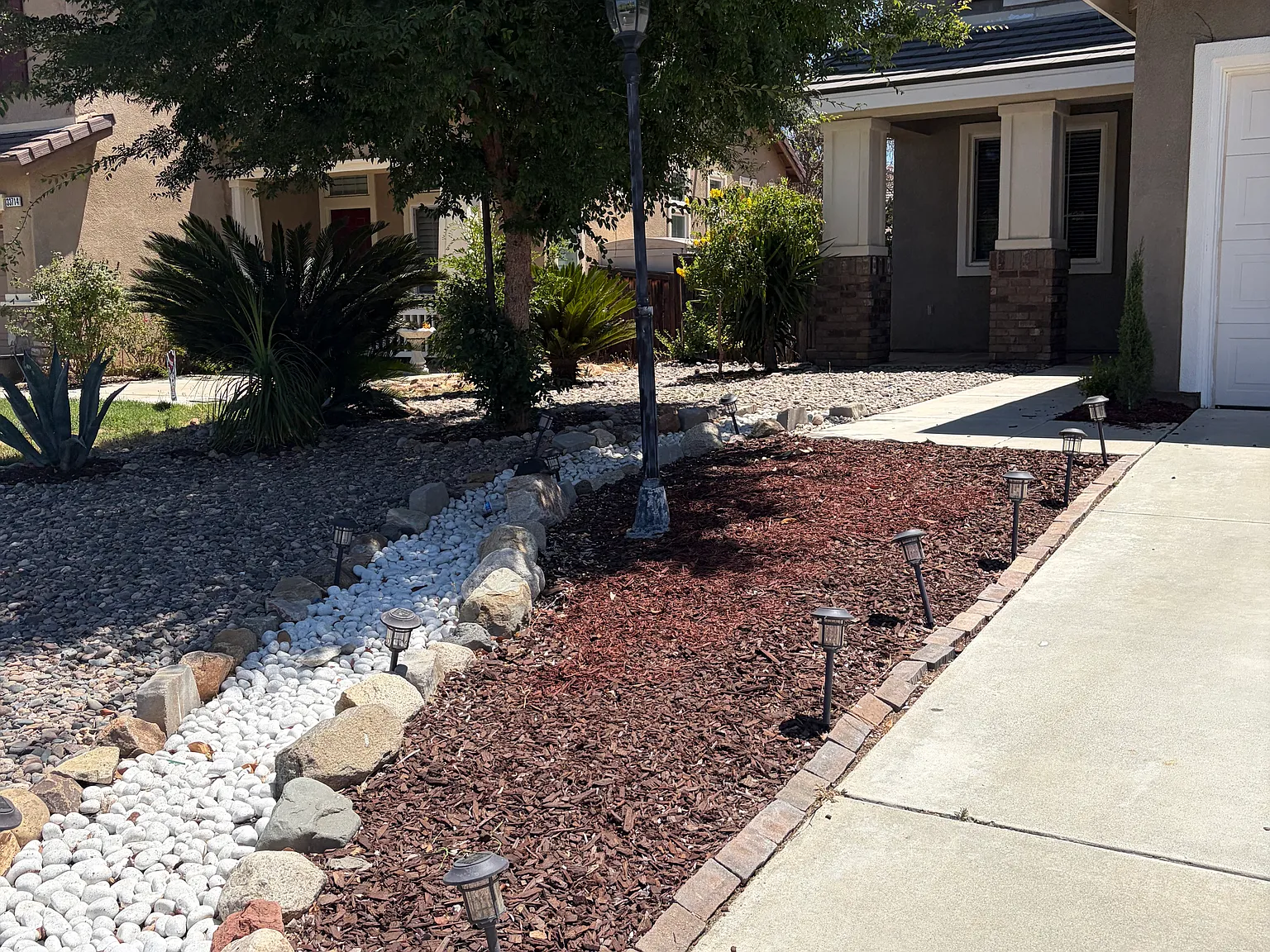 4 bed, 2892 sqft, $3,950 — Photo 2